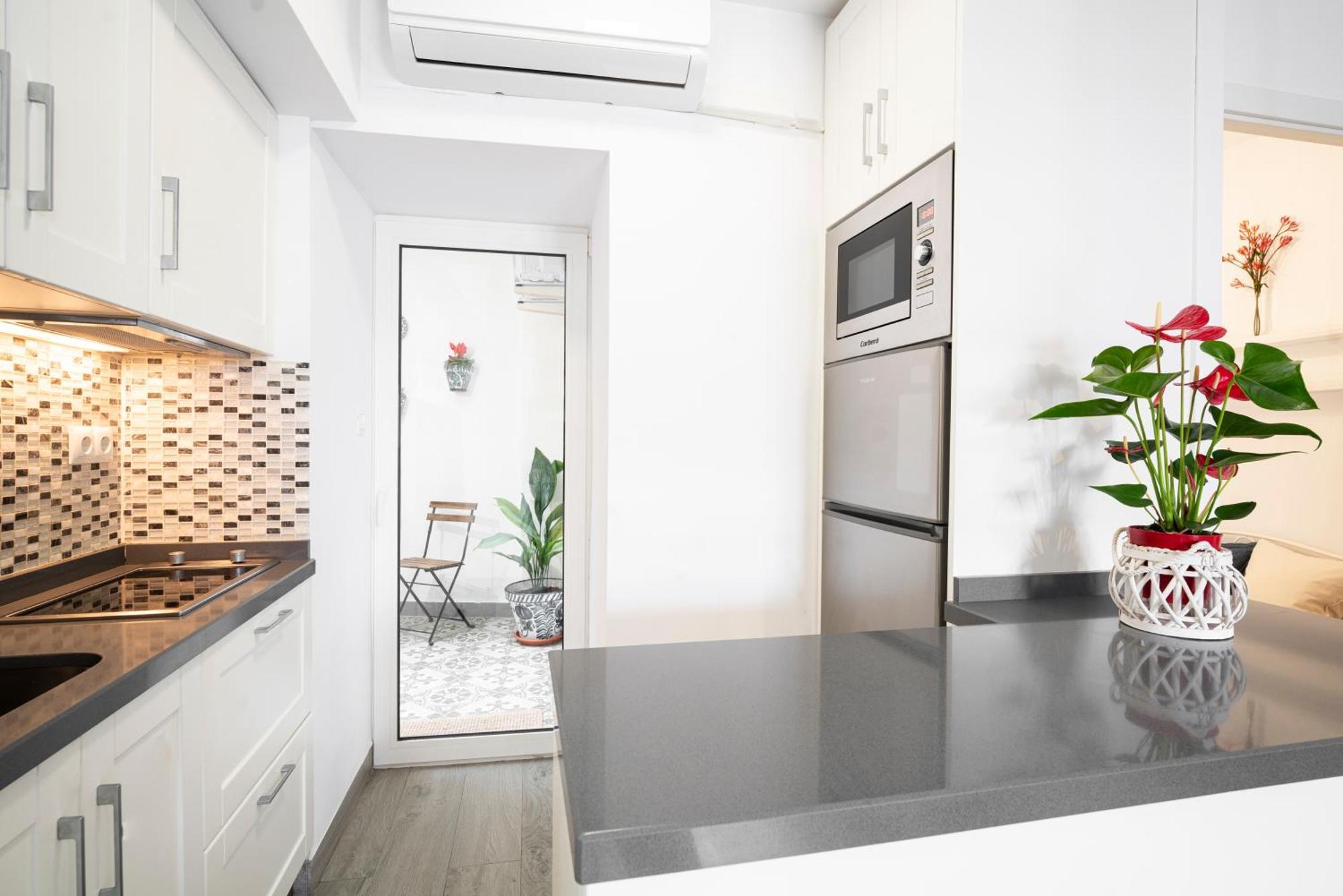 Apartament Warm Albayzin - Free Parking 15 Min Away *