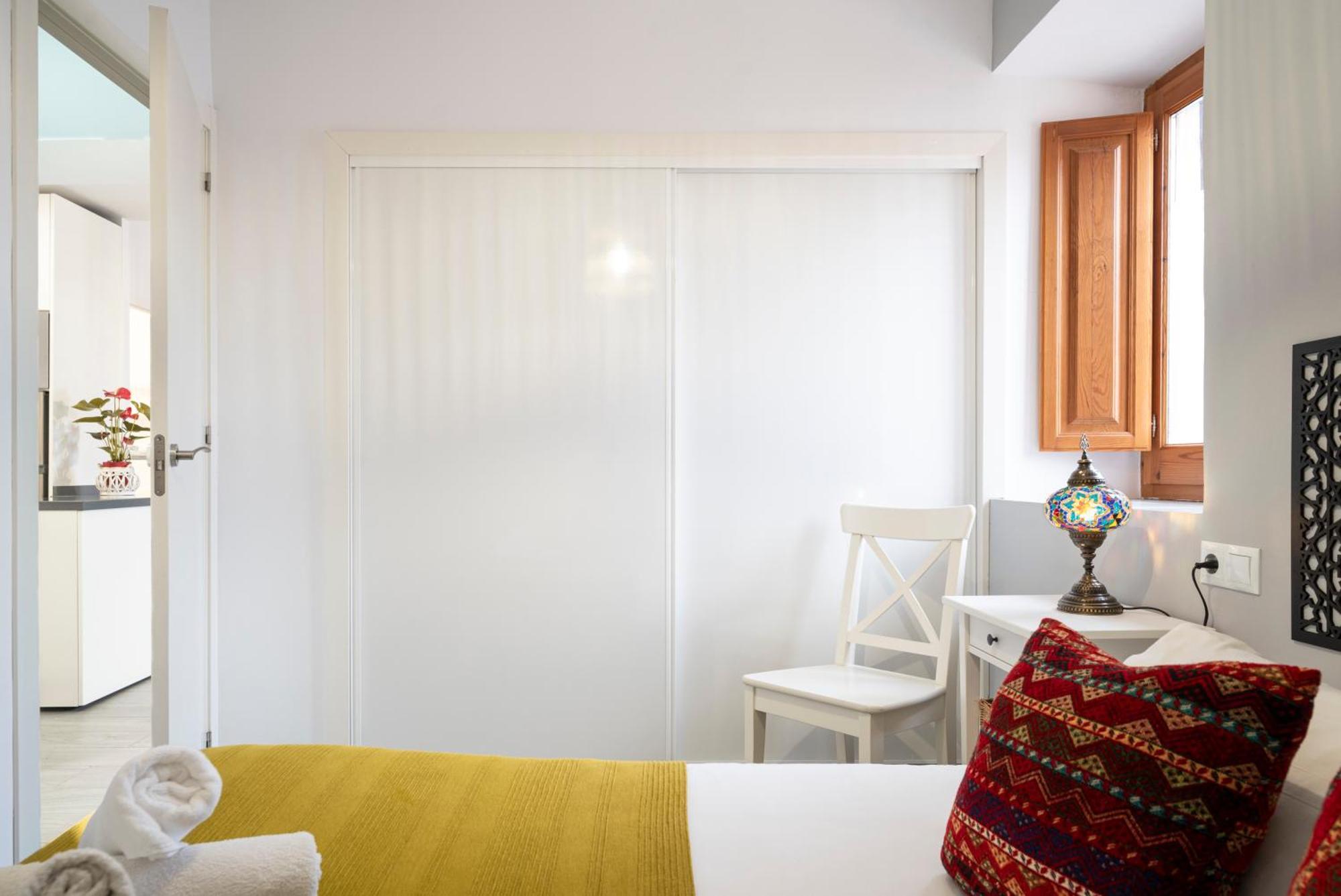 Warm Albayzin - Free Parking 15 Min Away Apartament Granada